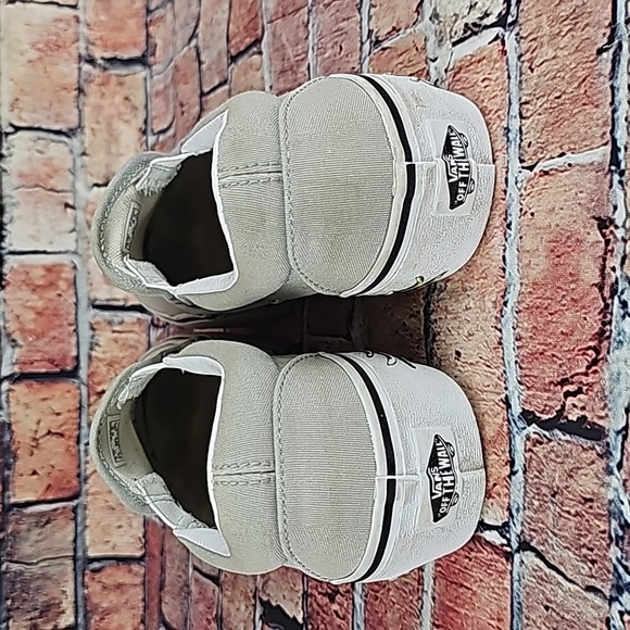 VANS SLIP ON LOWTOPS, WOMANS SIZE 8.5 EUC - Picture 9 of 12